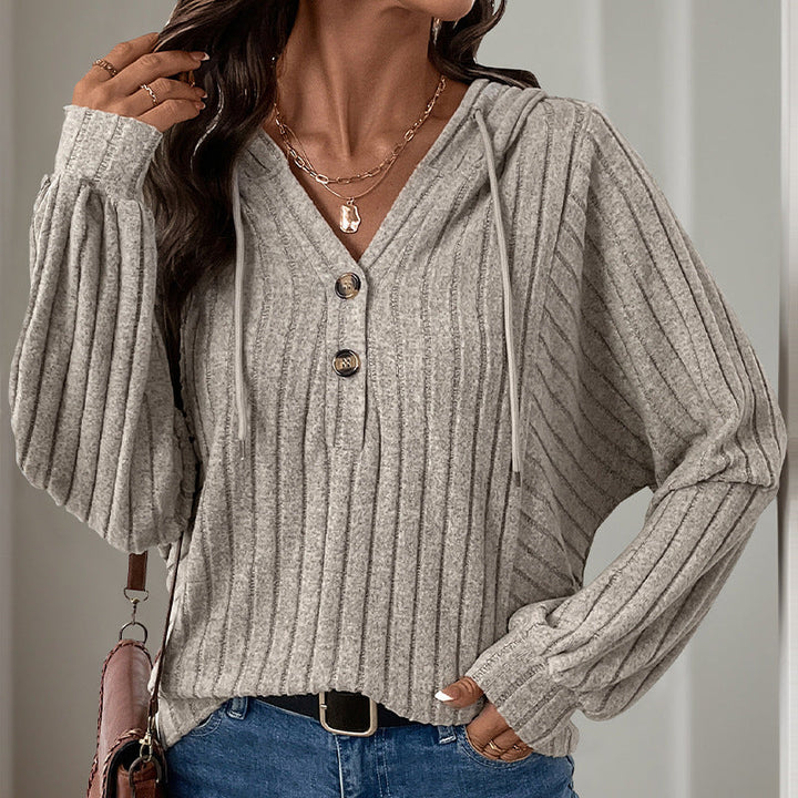 Damen Kapuzensweater mit strukturiertem Rippdesign und eleganten Knopfdetails W&W Mode
