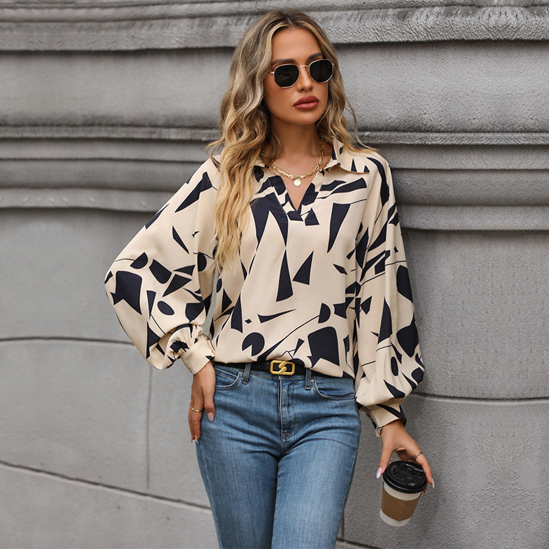 Damen Bluse mit auffälligem grafischem Design und voluminösen Ärmeln W&W Mode
