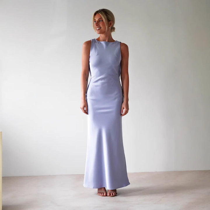 Damen Maxikleid im eleganten Satin-Look mit figurbetonendem Schnitt W&W Mode