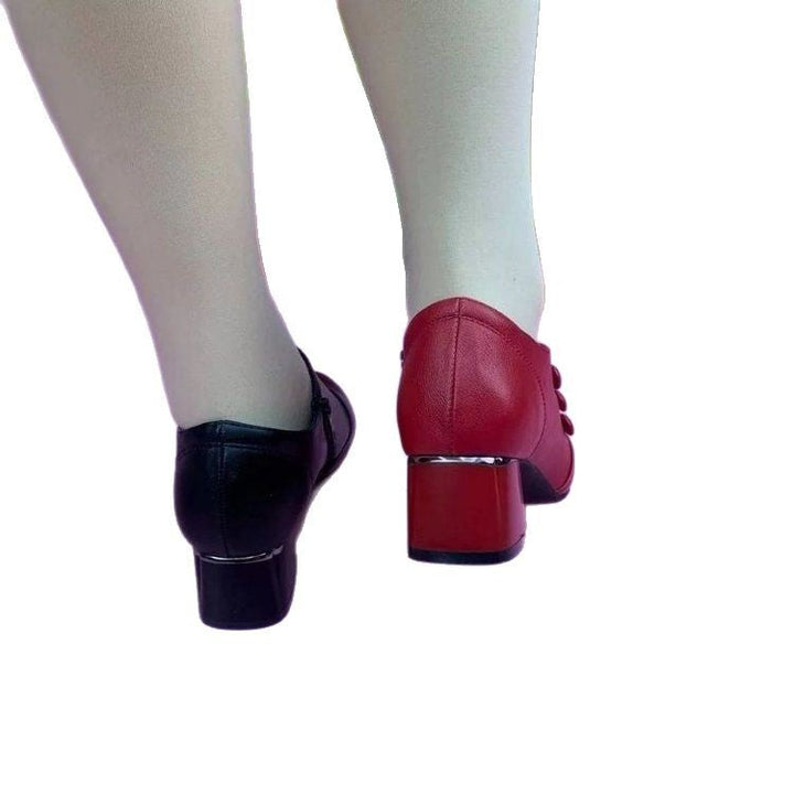 Damen Elegante Heels mit dekorativen Knopfdetails und modernem Blockabsatz W&W Mode