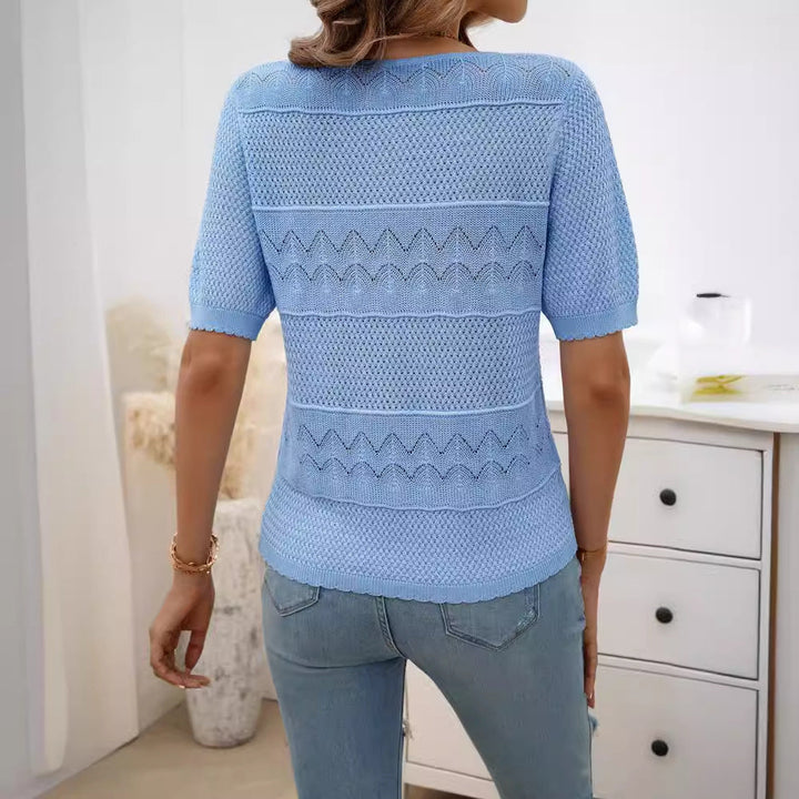 Damen luftiges Strickoberteil mit modischen Lochmuster und charmantem Rüschenabschluss W&W Mode