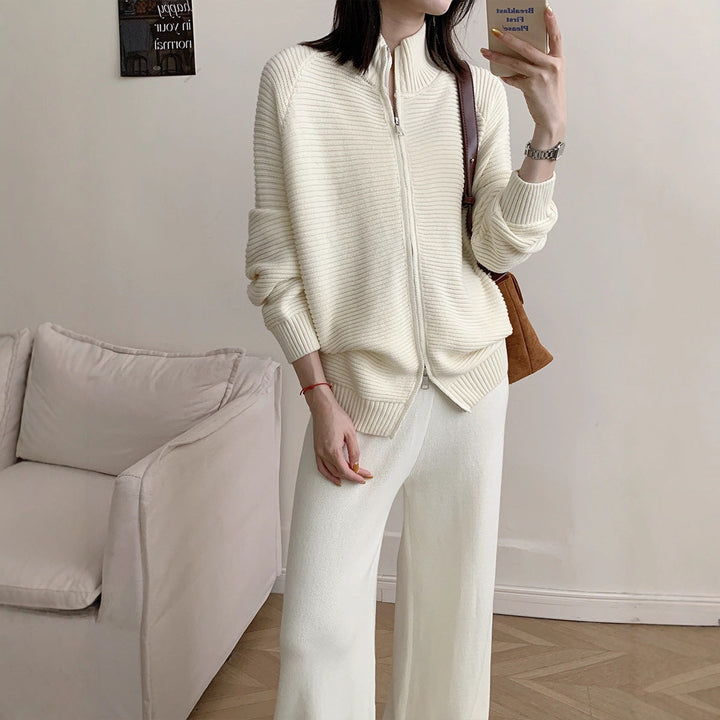 Damen Strickjacke mit hohem Kragen und durchgehendem Reißverschluss W&W Mode