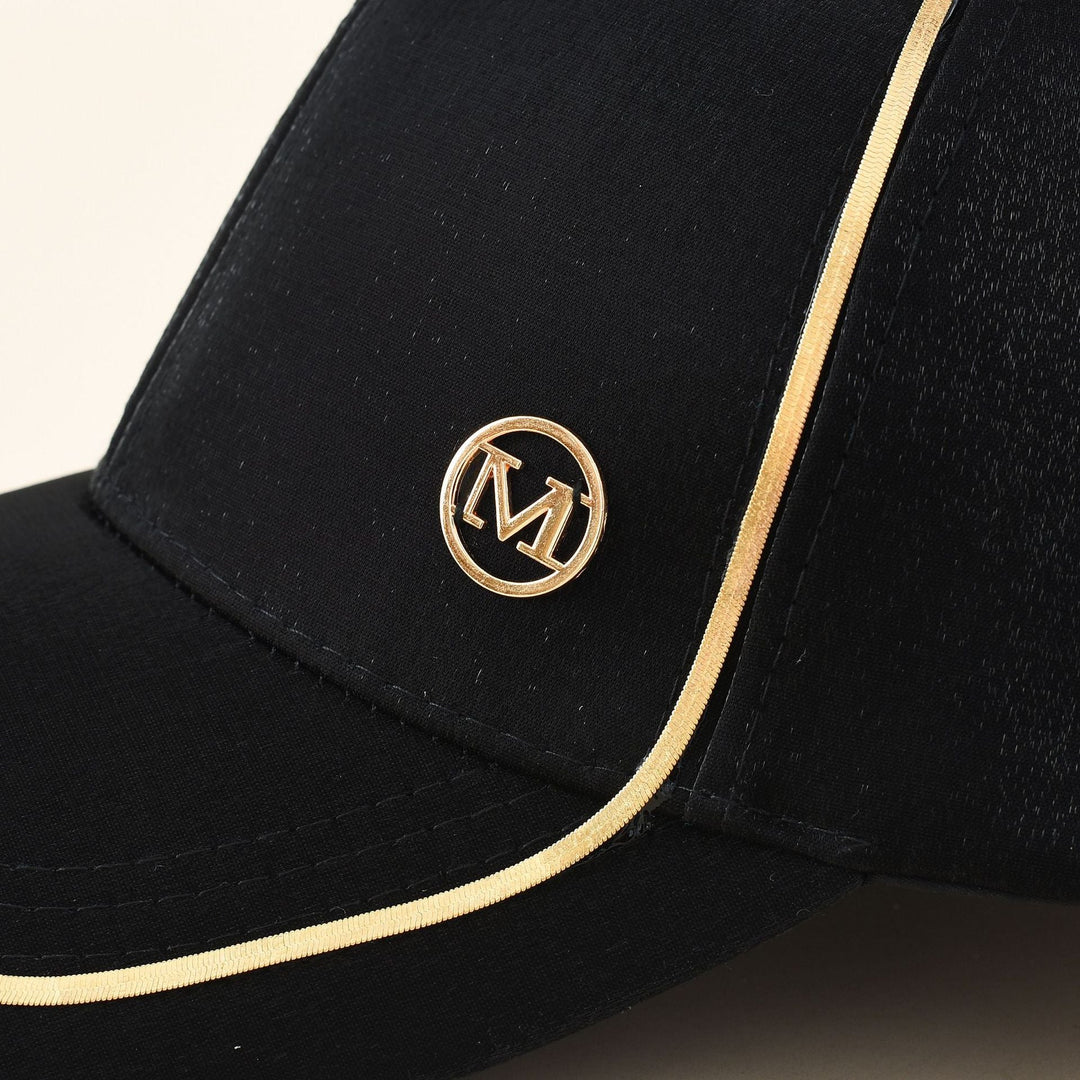 Damen Sportliche Baseballmütze mit elegantem Metallic-Akzent W&W Mode