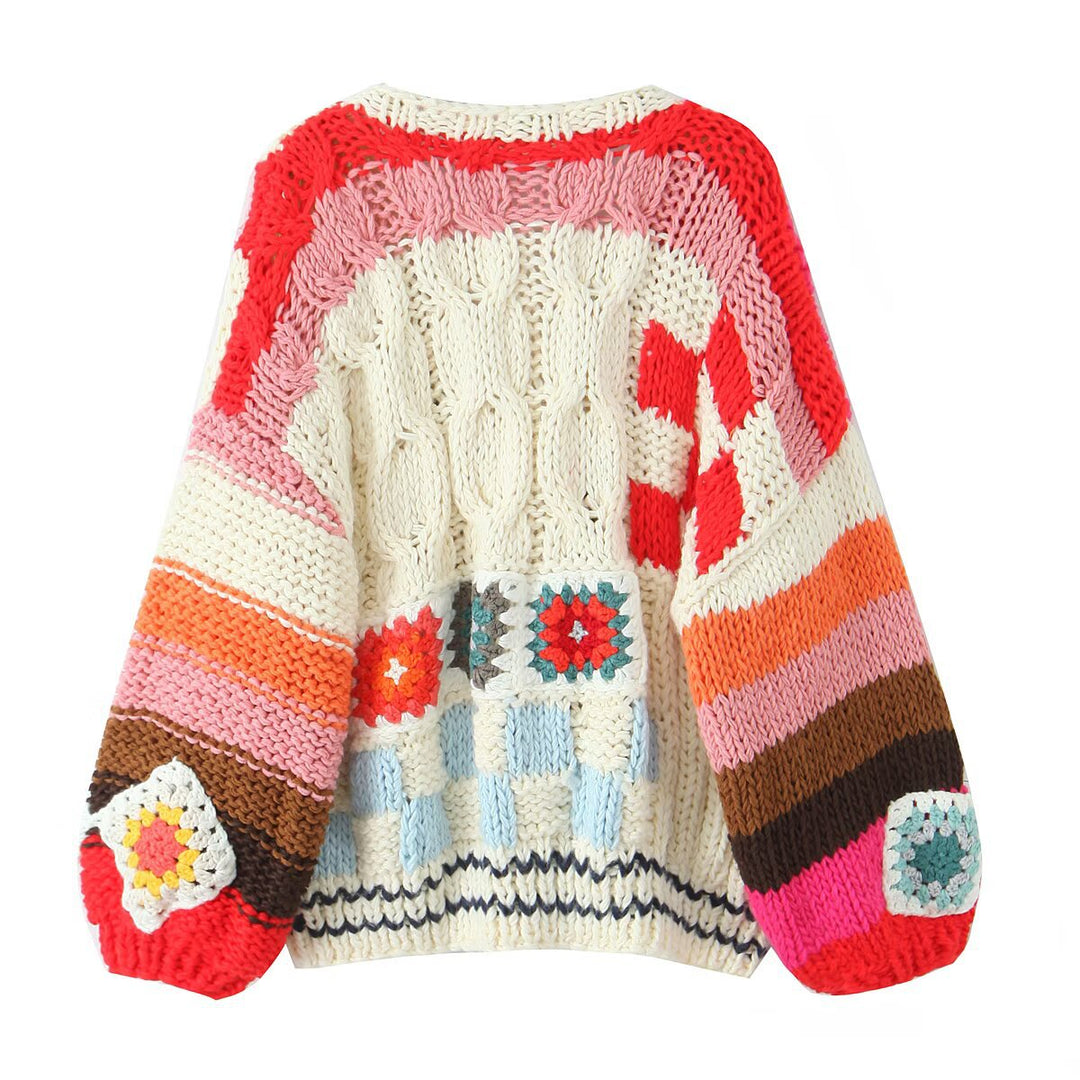 Damen modische Strickjacke mit bunten Häkelmotiven W&W Mode
