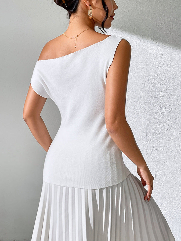 W&W Mode | Einfarbiges ärmelloses Top mit schulterfreiem Strickdesign