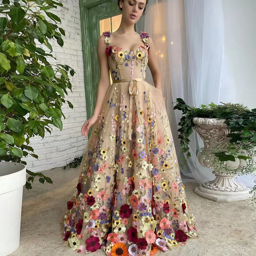 Damen Tüllkleid mit floralen Stickereien und elegantem Taillengürtel W&W Mode