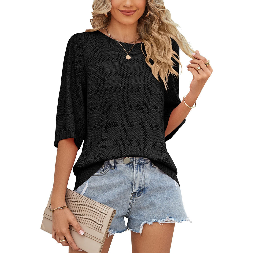 Damen luftiges Strickoberteil mit weitem Schnitt und modernen Lochmuster W&W Mode