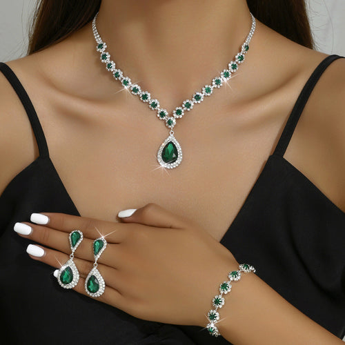 W&W Mode - Galvanisiertes Strass-Schmuckset