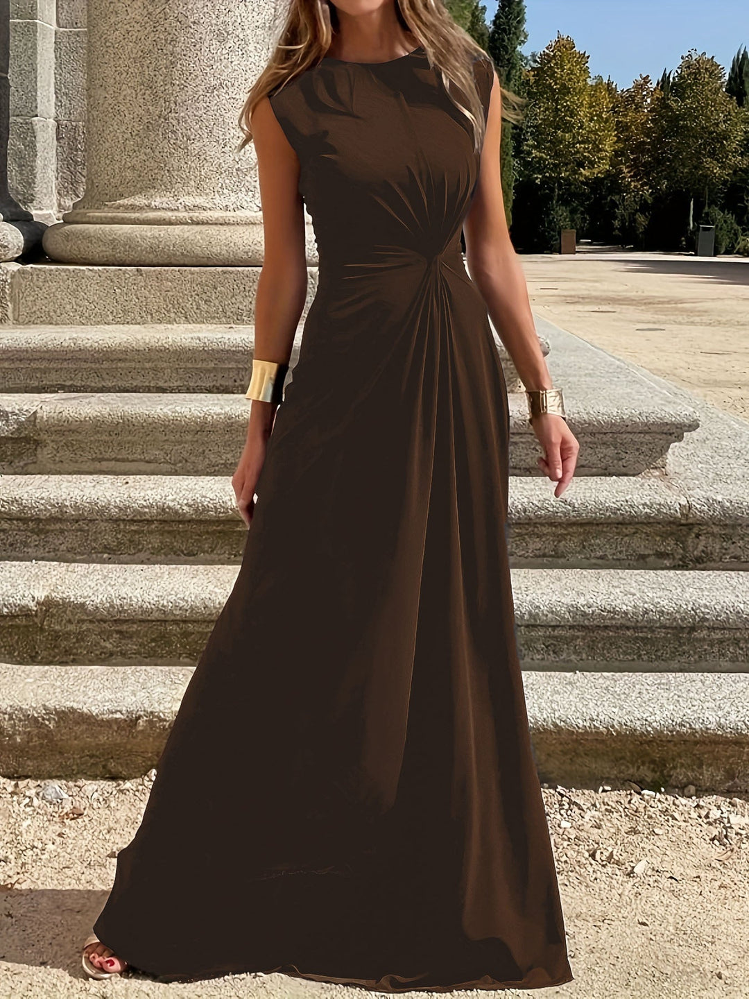 Damen Elegantes Abendkleid mit schickem Faltenwurf und figurbetontem Schnitt W&W Mode