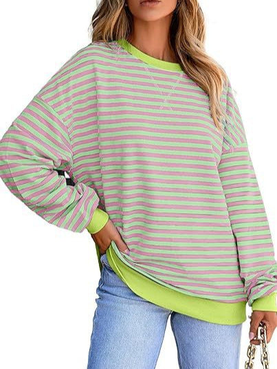 Damen gestreifter Sweatshirt mit modernem Schnitt und Kontrastdetails W&W Mode