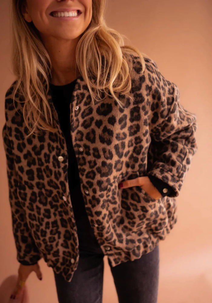 W&W Mode | Leopard Bomberjacke