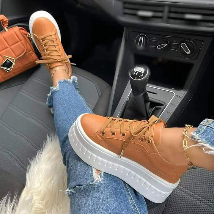 W&W Mode | bequeme Schnürschuhe mit dicker Sohle für Damen