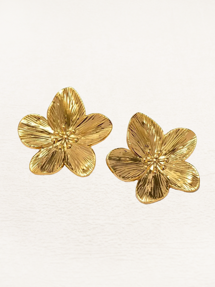 W&W Mode | Blossom Ohrringe Gold Mit Eleganten Blütenblättern