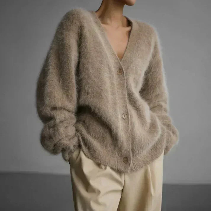 W&W Mode | Luxuriöser Überdimensionierter Flauschiger Kaschmirpullover Mit Knopfverschluss