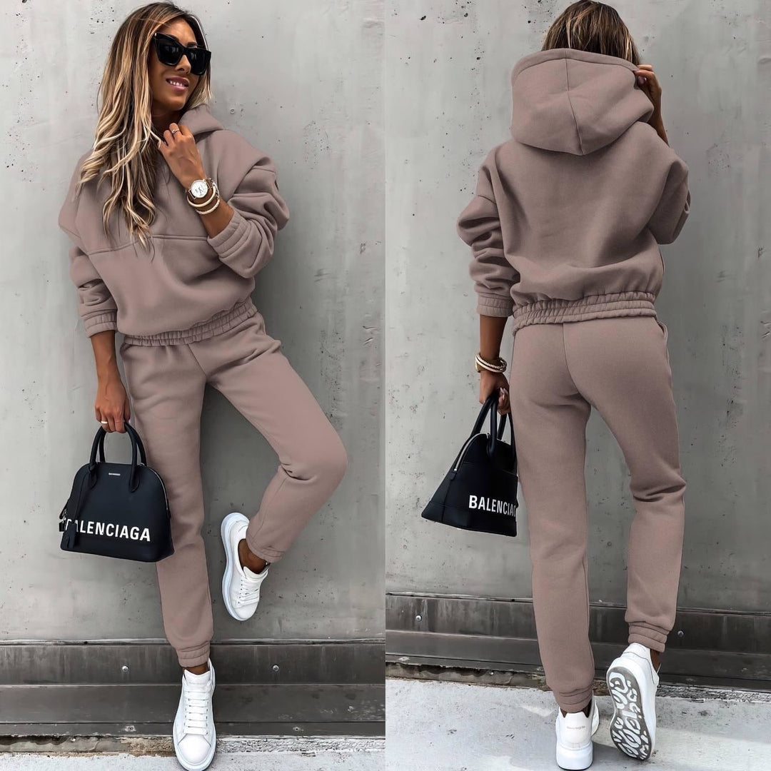 W&W Mode | Jogginganzug - Must-Have Hausanzug für Herbst und Winter