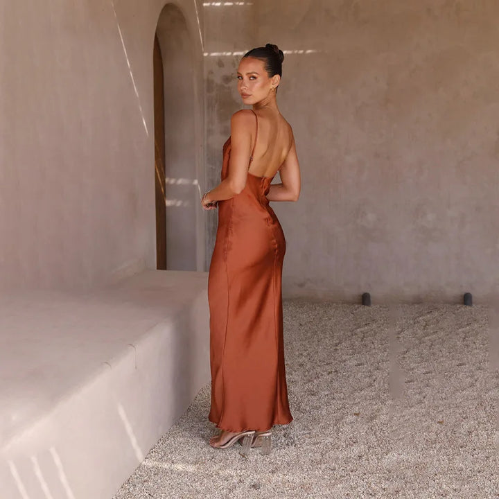 W&W Mode | Langes Satin Kleid