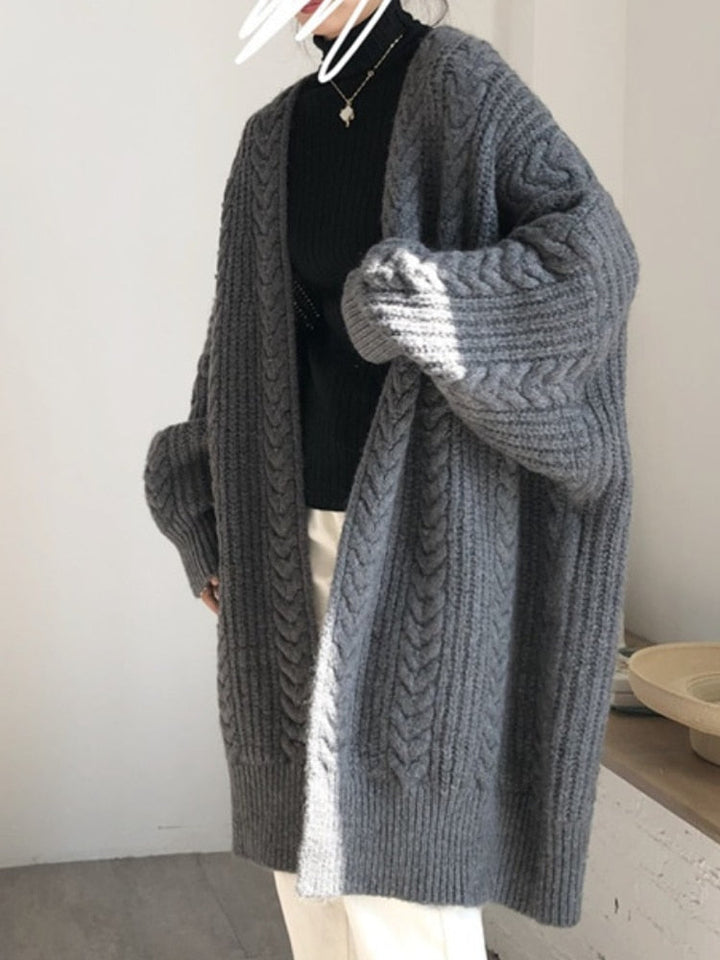 Lange Damen-Strickjacke aus Wolle
