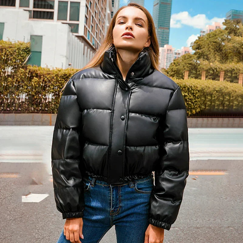 W&W Mode | Gepolsterte Lederjacke für Damen