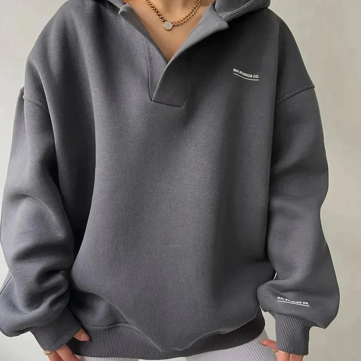 Wollpullover mit Kapuze