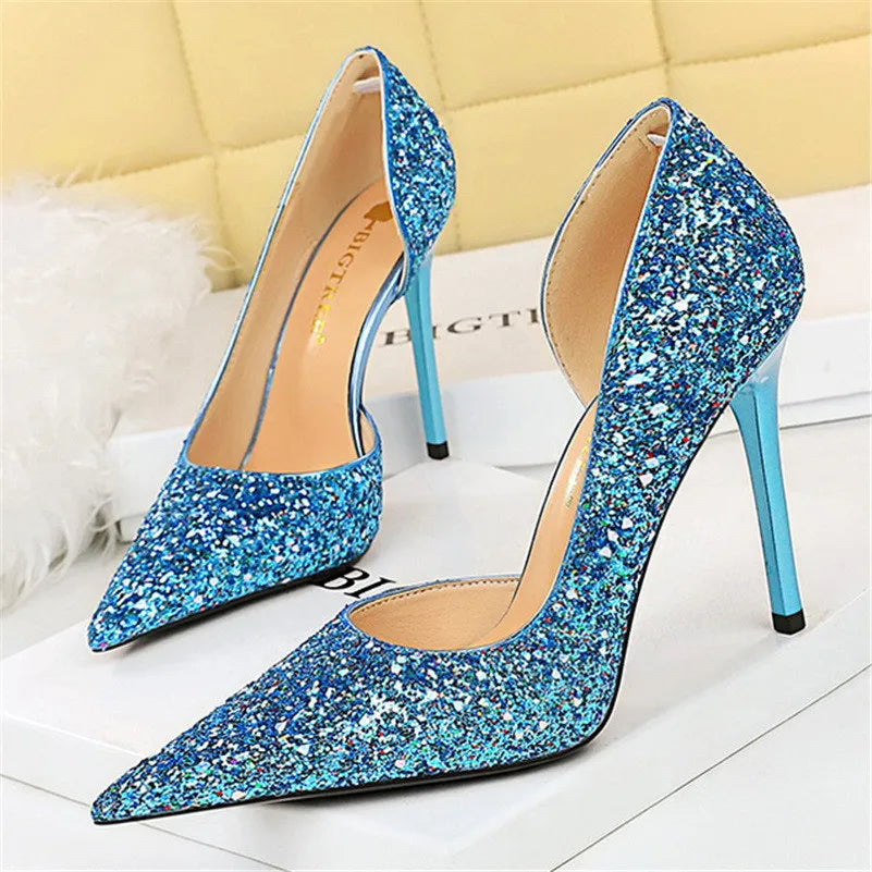 W&W Mode | Glitzernder, Spitzer Stiletto Absatz