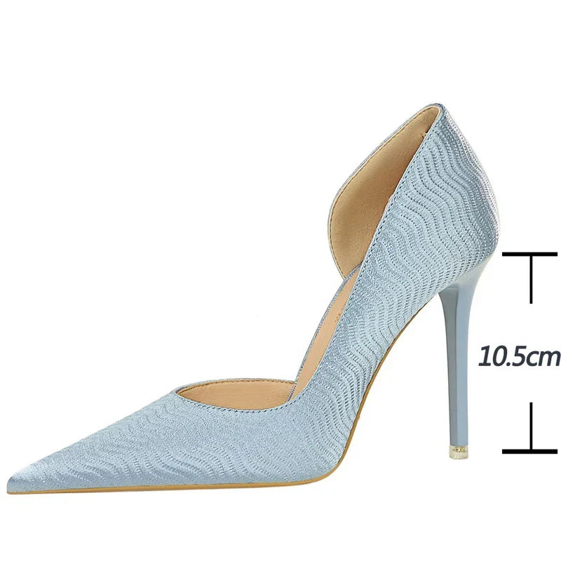 W&W Mode | Looking At The Moon Stiletto