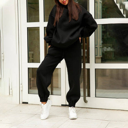 W&W Mode - Bequemer Kapuzen-Zweiteiler im Oversize-Look