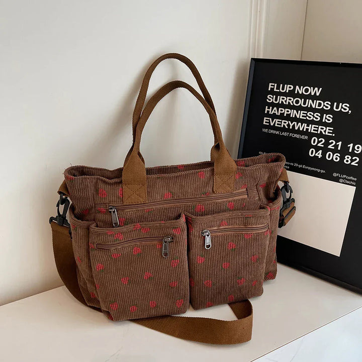 W&W Mode | Erdbeer Cordtasche
