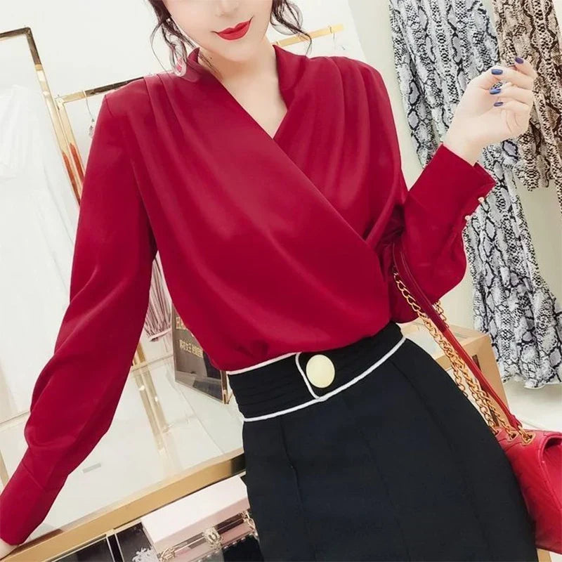 W&W Mode | Elegante Satinbluse Mit V-ausschnitt Für Büro & Abend