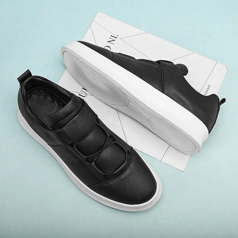W&W Mode | Moderne Leder-Sneaker mit niedrigem Schaft