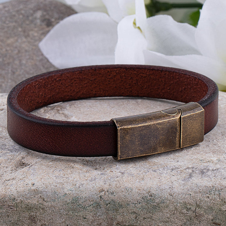 W&W Mode | Robuste Lederarmband mit Messingschließe