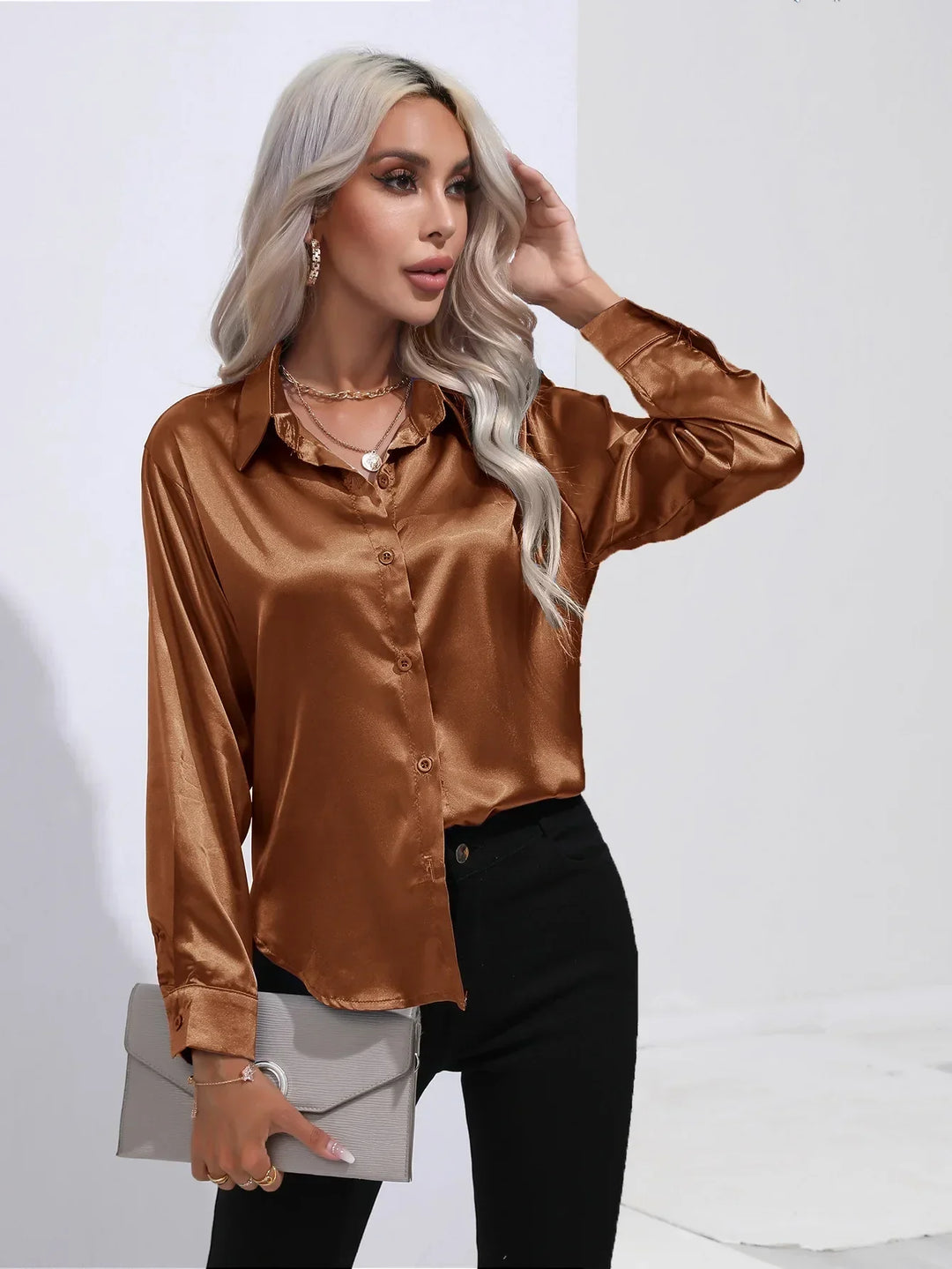 W&W Mode | Elegante Satinbluse Mit V-ausschnitt & Langen Ärmeln