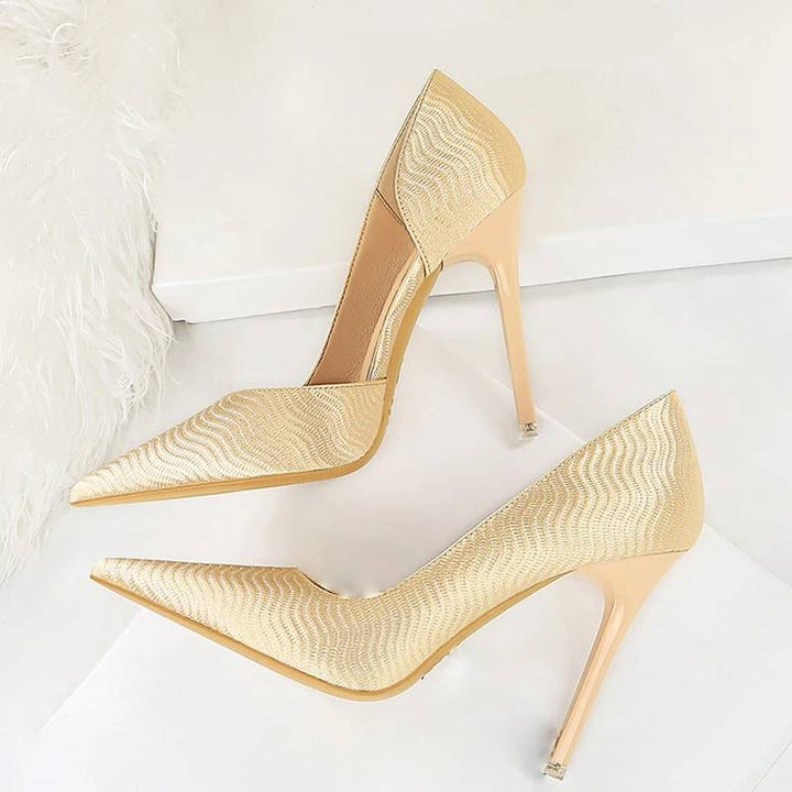 W&W Mode | Looking At The Moon Stiletto