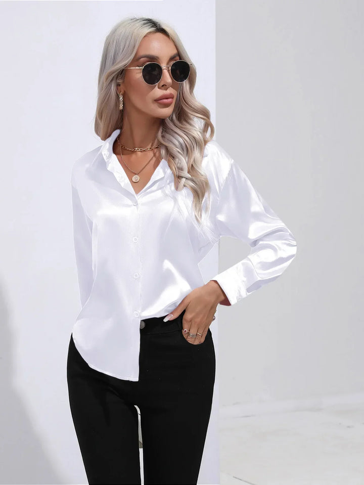 W&W Mode | Elegante Satinbluse Mit V-ausschnitt & Langen Ärmeln