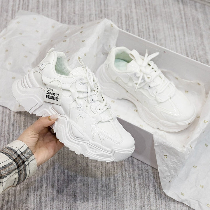 W&W Mode - Klobige Sneakers aus Kunstleder