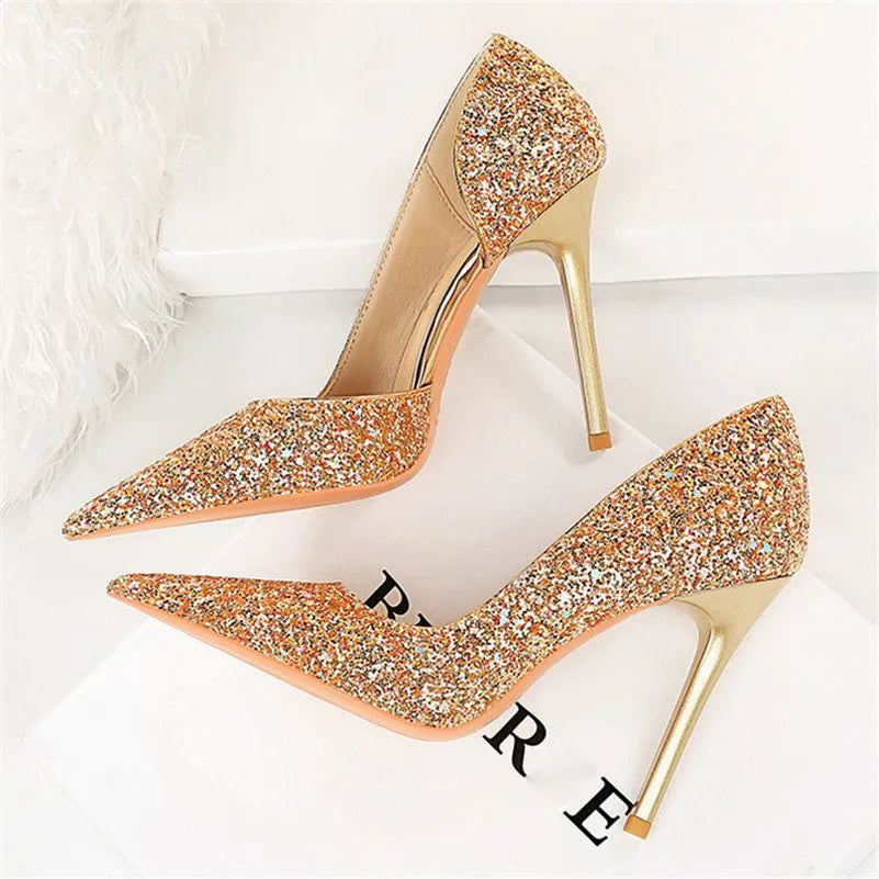 W&W Mode | Glitzernder, Spitzer Stiletto Absatz