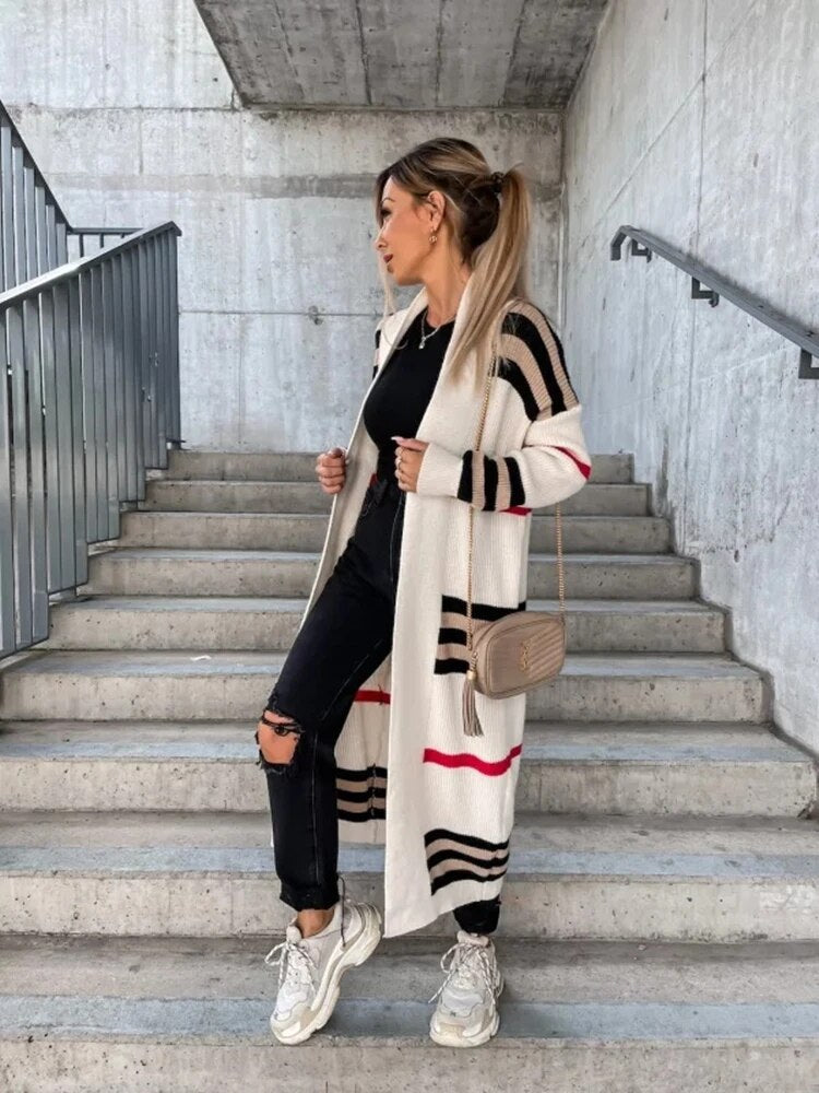 W&W Mode | Lange gestreifte Strickjacke für Damen