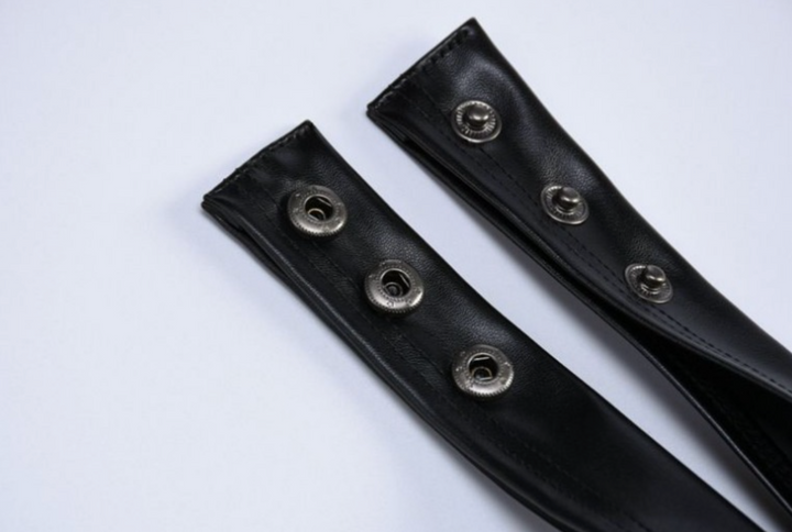 Damen Lederminikleid mit Neckholder und offenem Rücken