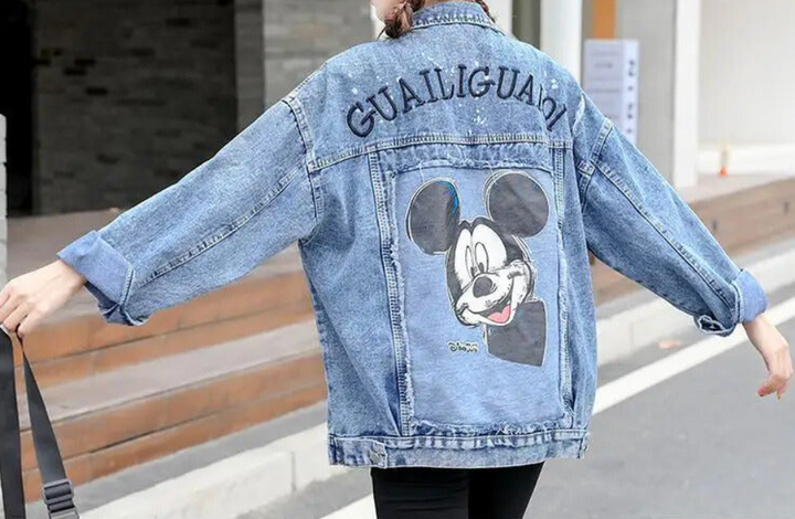 Damen-Jeansjacke im modernen Stil