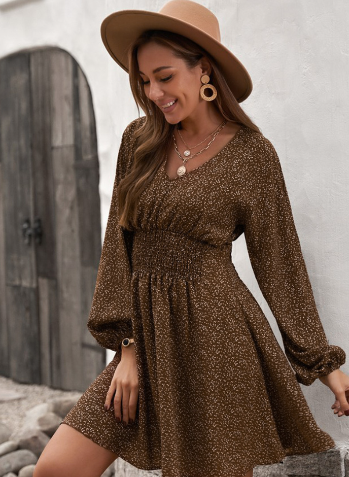 W&W Mode | Luxuriöses Schiftkleid mit Punktemuster