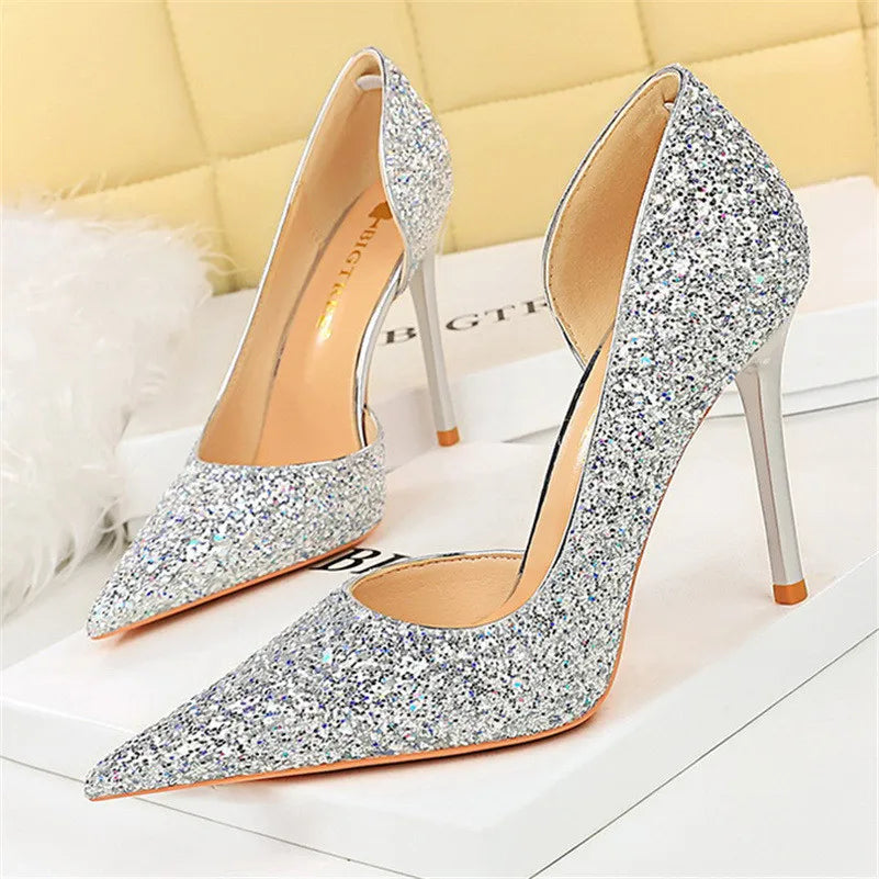 W&W Mode | Glitzernder, Spitzer Stiletto Absatz