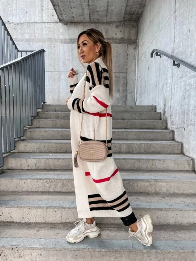 W&W Mode | Lange gestreifte Strickjacke für Damen