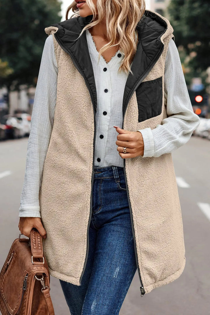 W&W Mode | Jamia Wendbare Kapuzenweste