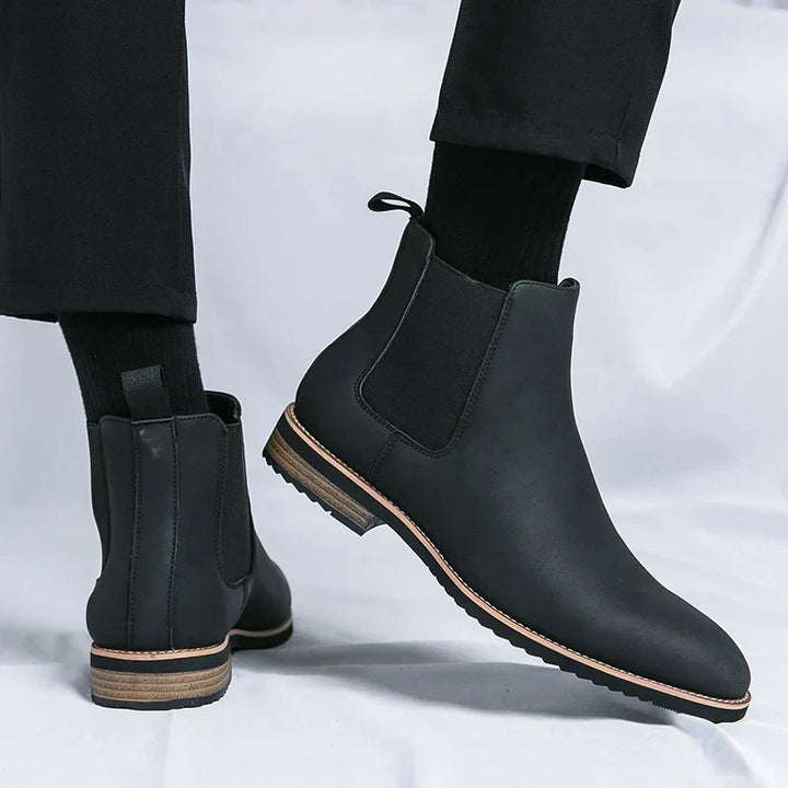 Leder-Chelsea-Stiefel mit zeitlosem Stil