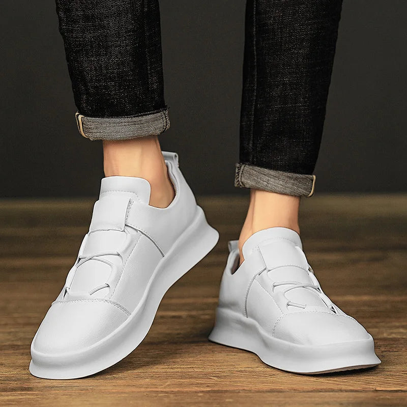W&W Mode | Moderne Leder-Sneaker mit niedrigem Schaft
