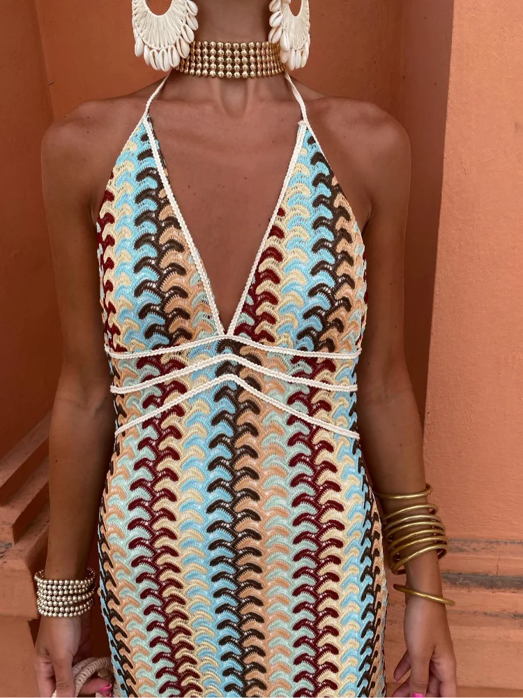 Damenkleid ohne Ärmel mit V-Ausschnitt