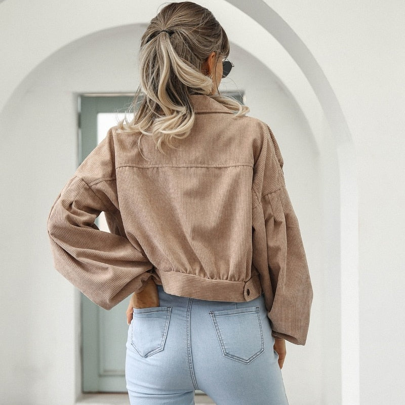 W&W Mode | Corduroy Crop Jacke für Damen Herbstmode 2023