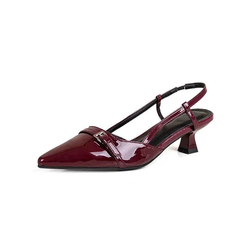 W&W Mode | Lackleder Sandalen mit komfortablem Blockabsatz