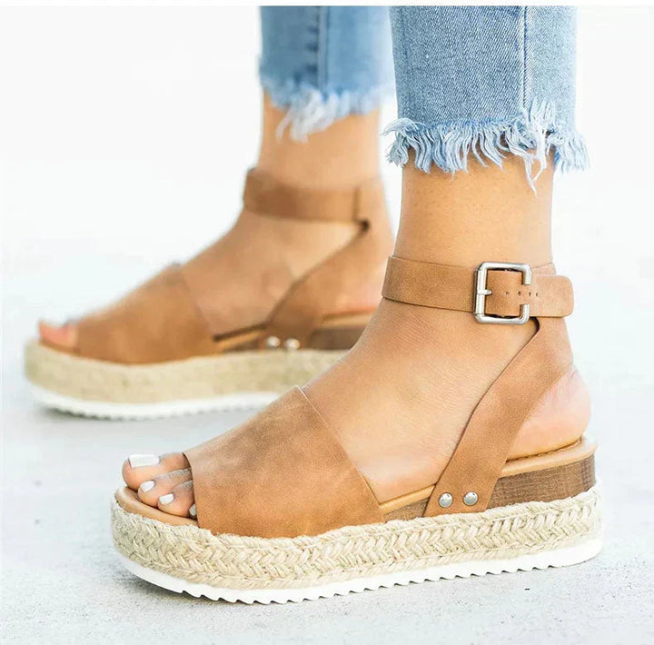W&W Mode | Trendige Sandalen Für Damenfüße