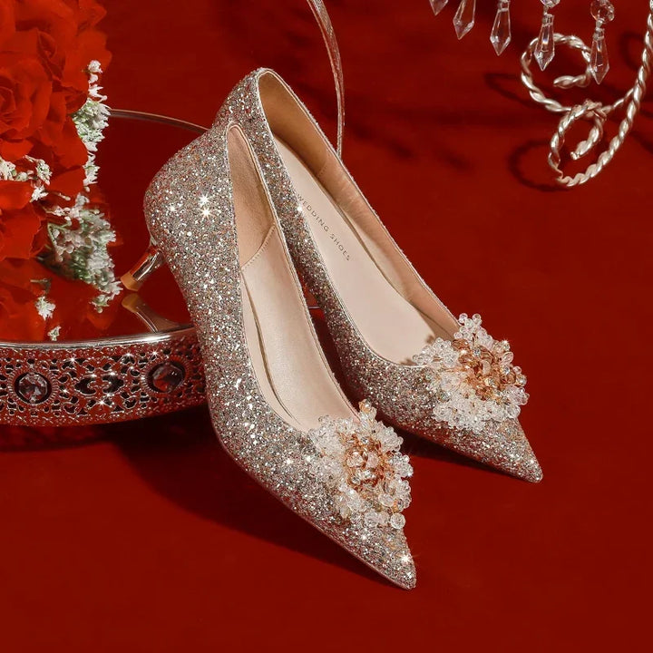 W&W Mode | Goldener Kompass-Pump-Schuhe