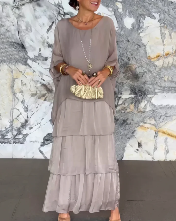 W&W Mode | Elegantes Maxikleid mit weitem Rundhalsausschnitt